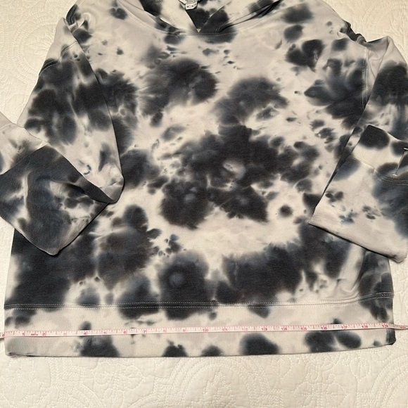 NWOT RARE Danskin Mottled Tie-Dye Hoodie in Black Salt Pattern Size M - Picture 5 of 10